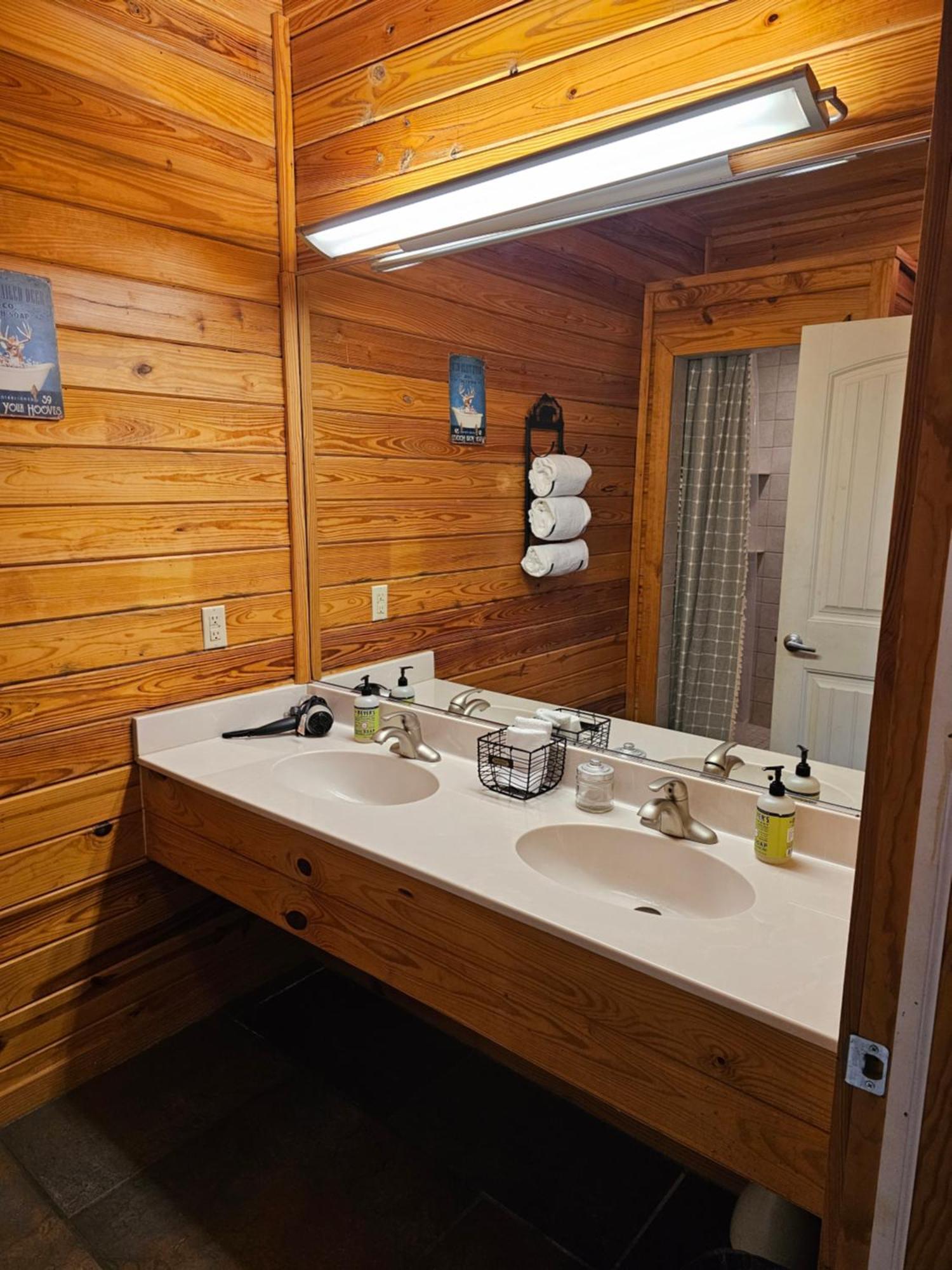 5 Min To Beaver Lake-King Bed-Fire Pit-Jetted Tub #2 Eureka Springs Exteriér fotografie