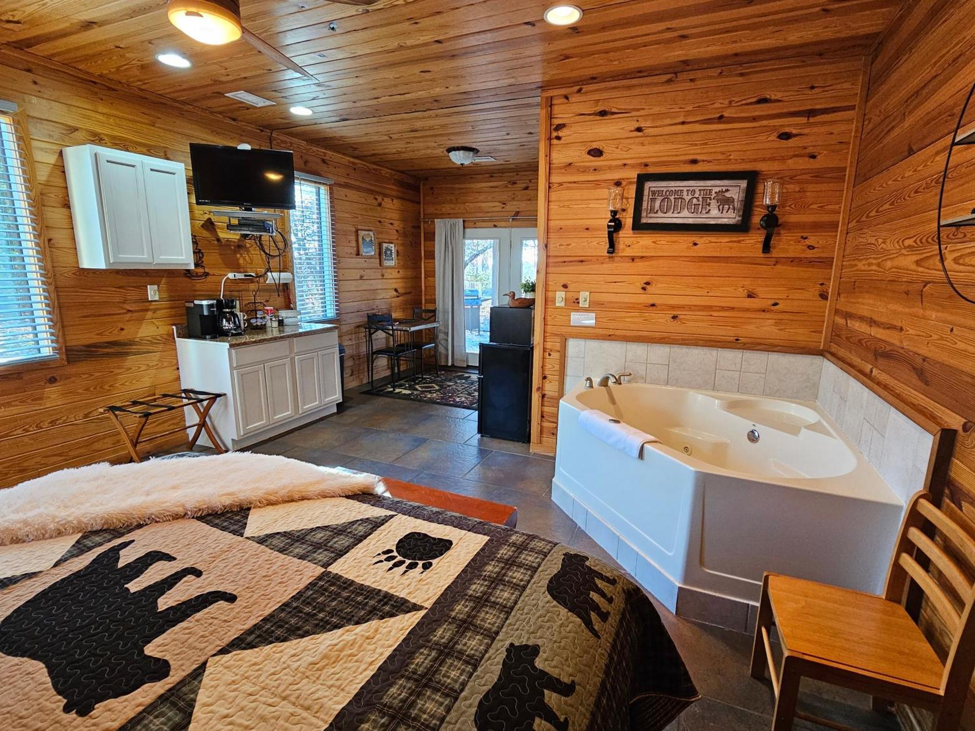 5 Min To Beaver Lake-King Bed-Fire Pit-Jetted Tub #2 Eureka Springs Exteriér fotografie